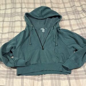 LIKE NEW size small Victorias Secret teal Cropped Hoodie with Relaxed Fit
